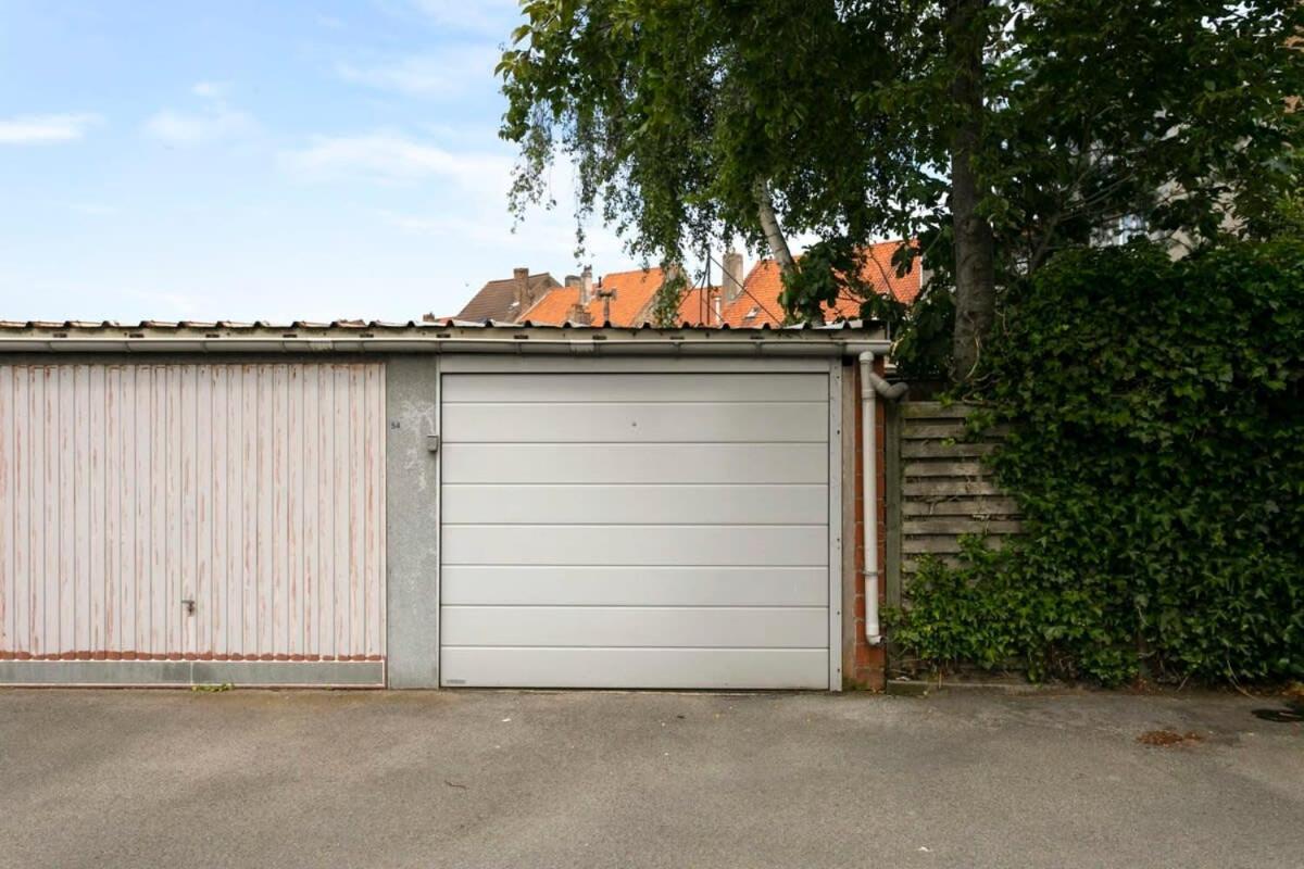Huswell - Modernist Design House With Garden Near The Beach ออสเทนด์ ภายนอก รูปภาพ
