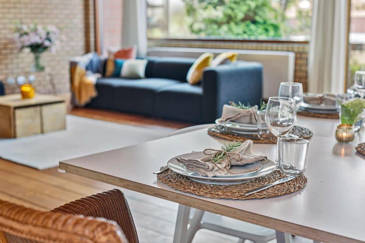 Huswell - Modernist Design House With Garden Near The Beach ออสเทนด์ ภายนอก รูปภาพ