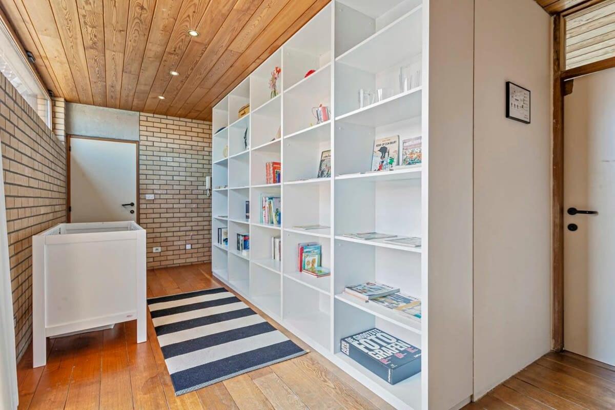 Huswell - Modernist Design House With Garden Near The Beach ออสเทนด์ ภายนอก รูปภาพ